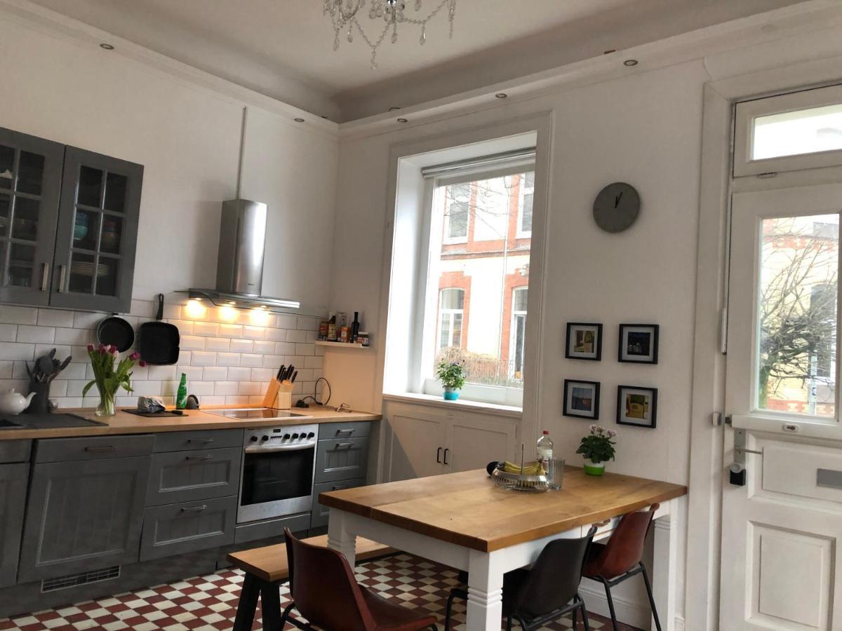 Grosszuegige Altbauwohnung In Bestlage Hamburg-Harburg Exteriör bild